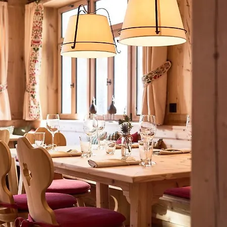 Hotel Linde 3*