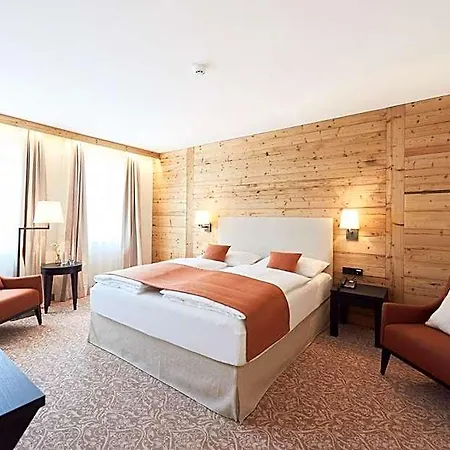 Linde Hotel 3*